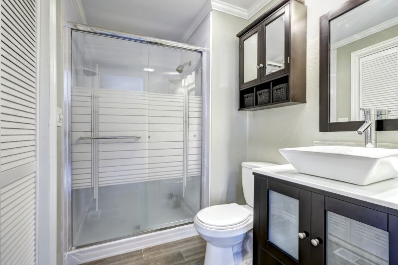 Compact Shower Space